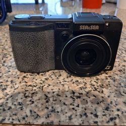 Sea N Sea Under Water Camera In Exellent  Condition 