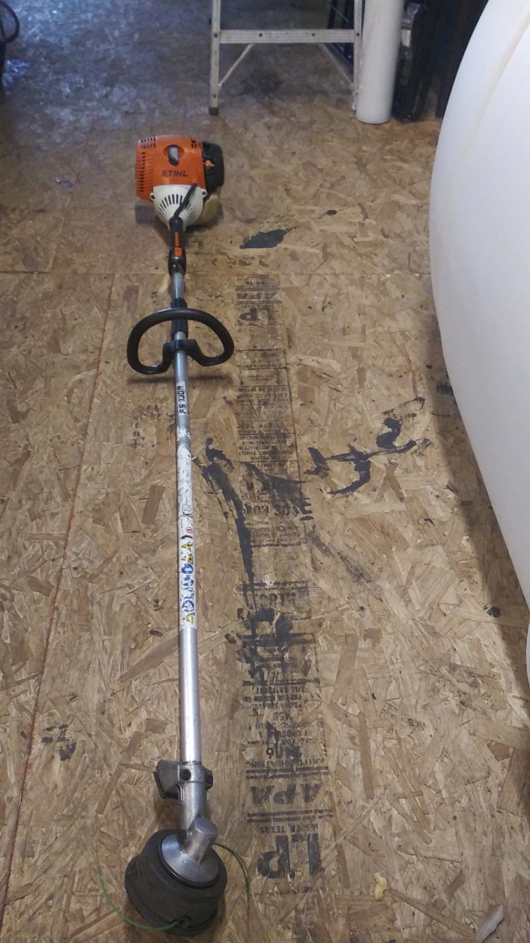 Stihl fs-90 r weedeater $190