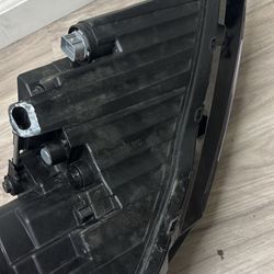 Huyndai sonata headlight RH 2025