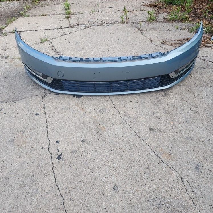 Volkswagen CC Front Bumper 