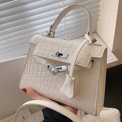 Women's Shoulder Bag