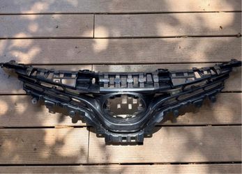 Toyota Camry Front Grille