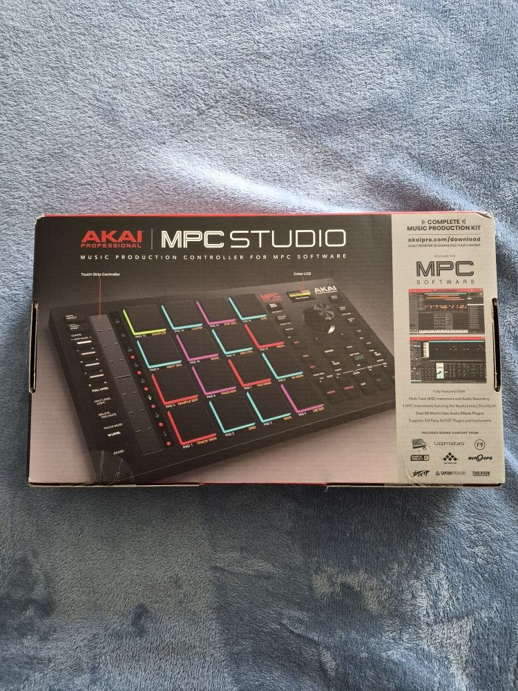 Akai MPC Studio Music Production Controller