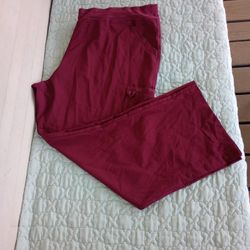 Women's burgundy pants/bottom scrubs Sz P2X