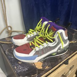 Nike GT Jump Size 11.5