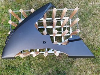 04-06 Yamaha R1 OEM Left Lower Fairing