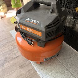 Air Compressor 6gal 