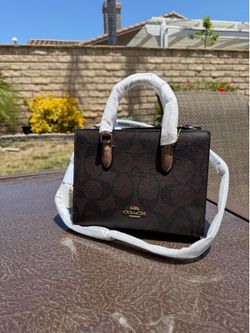 Tote