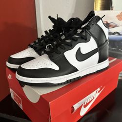 Nike Dunks Panda High Size 10