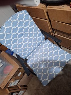 Out door old school lawn chair blue