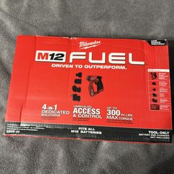 Milwaukee M12 FUEL 12V Lithium-Ion Brushless Cordless 4-in-1 Installation 3/8 in. Drill Driver with 4 Tool Head (Tool-Only)