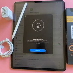 Apple IPad Pro 12.9” 3rd Generation (Face ID/Liquid Retina / Latest IOS 26) 512GB with keyboard, Pen & Accessories 