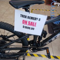 Trek REMEDY 8 **ON SALE**