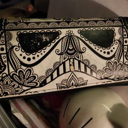 Lounge Fly Clutch 