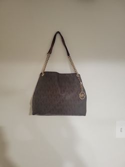 Micheal Kors Purse
