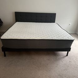 King Bed Frame And King Mattress 