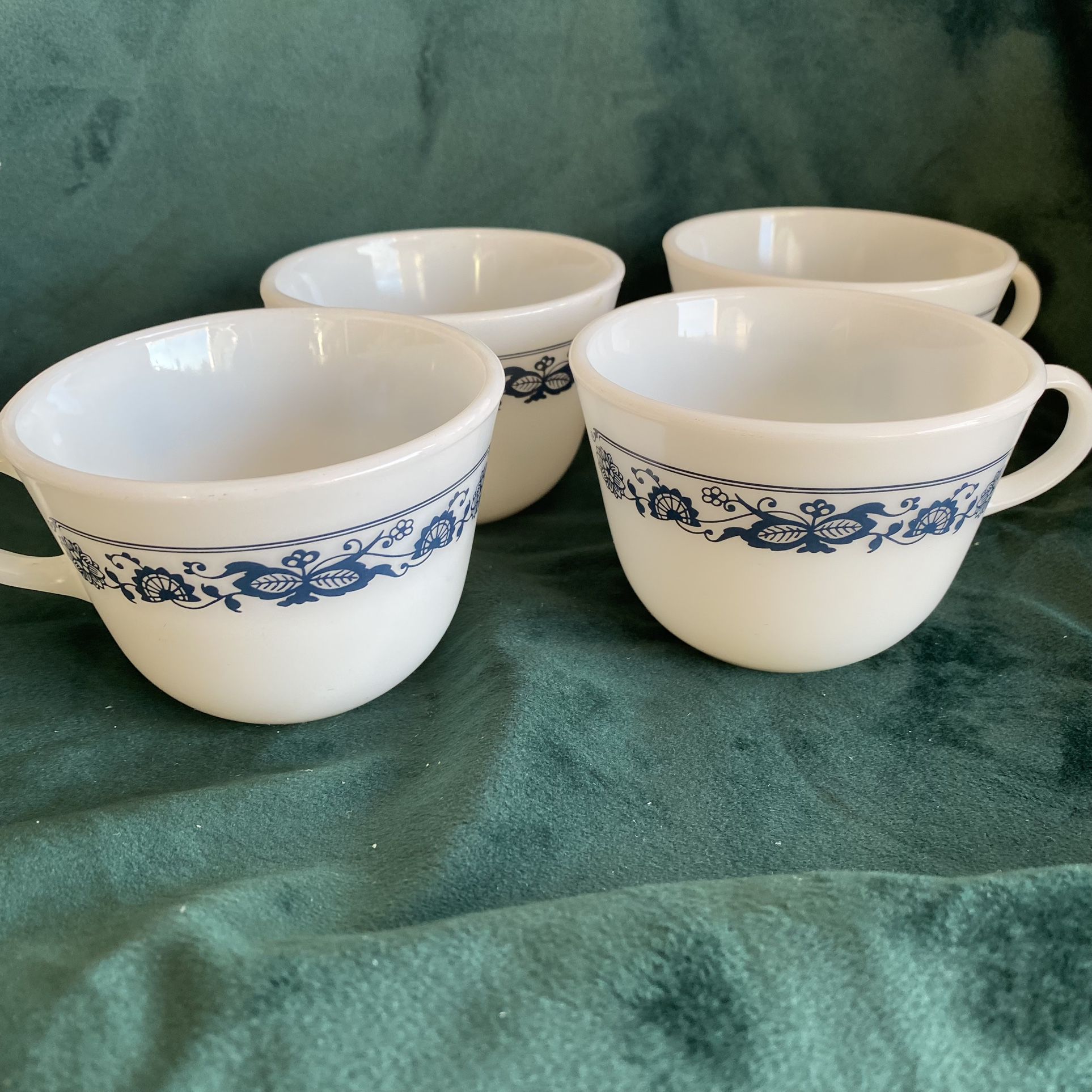 Vintage Pyrex Old Town Blue Pattern Cups