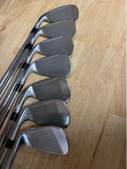 Qi Taylormade irons 4-P