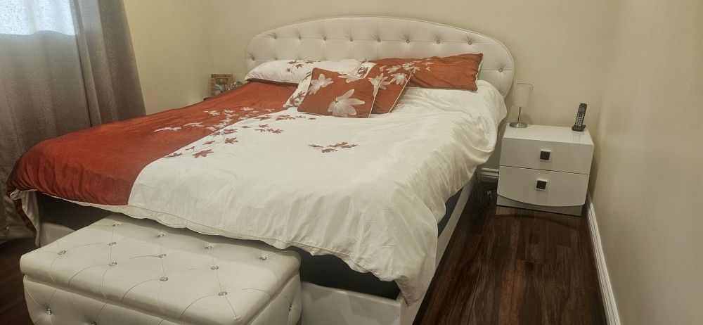 6 Piece Bedroom Set
