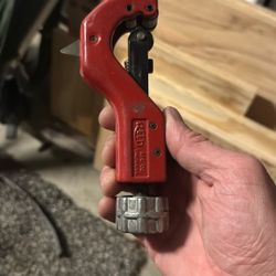 Reed Quick Release Tubing Cutter