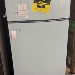 Frigidaire 21.5"' Retro Top Freezer