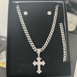 Miami Cuban Link Chain,Bracelet,Earrings,and Pendent