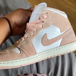 Air Jordan 1s Dusty pink