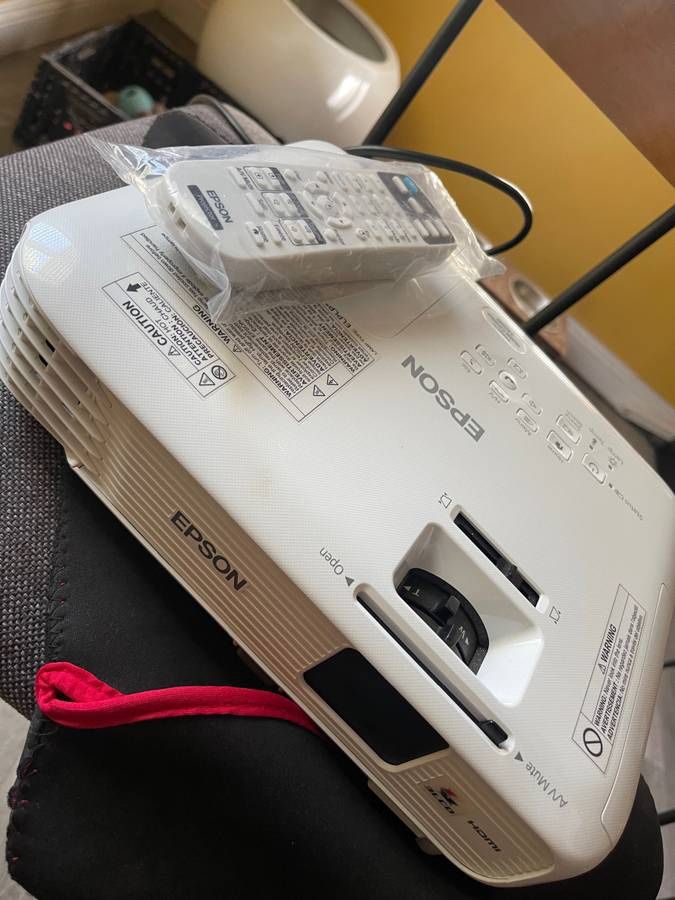 Epson Home Cinema 740HD 720p, HDMI, Projector