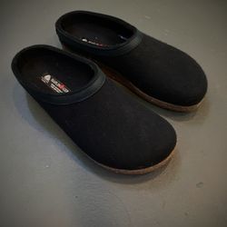 Halfin ger pure wool slippers 