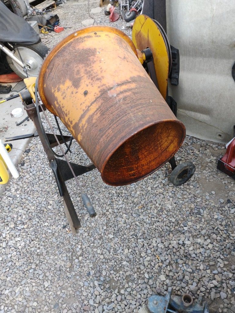 Concrete Mixer
