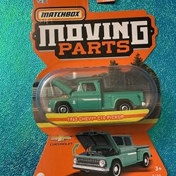 Hot Wheels '64 Corvette Sting Ray White #10 10/(contact info removed) HW Race Day 2/10