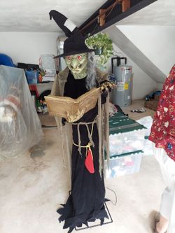 Party City 6ft Animated Spellcasting Witch - Halloween Animatronic