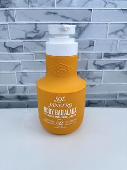 Sol de Janeiro Body Badalada Vitamin- infused Lotion
