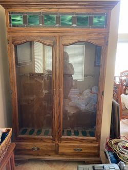 Rifle Display Cabinet
