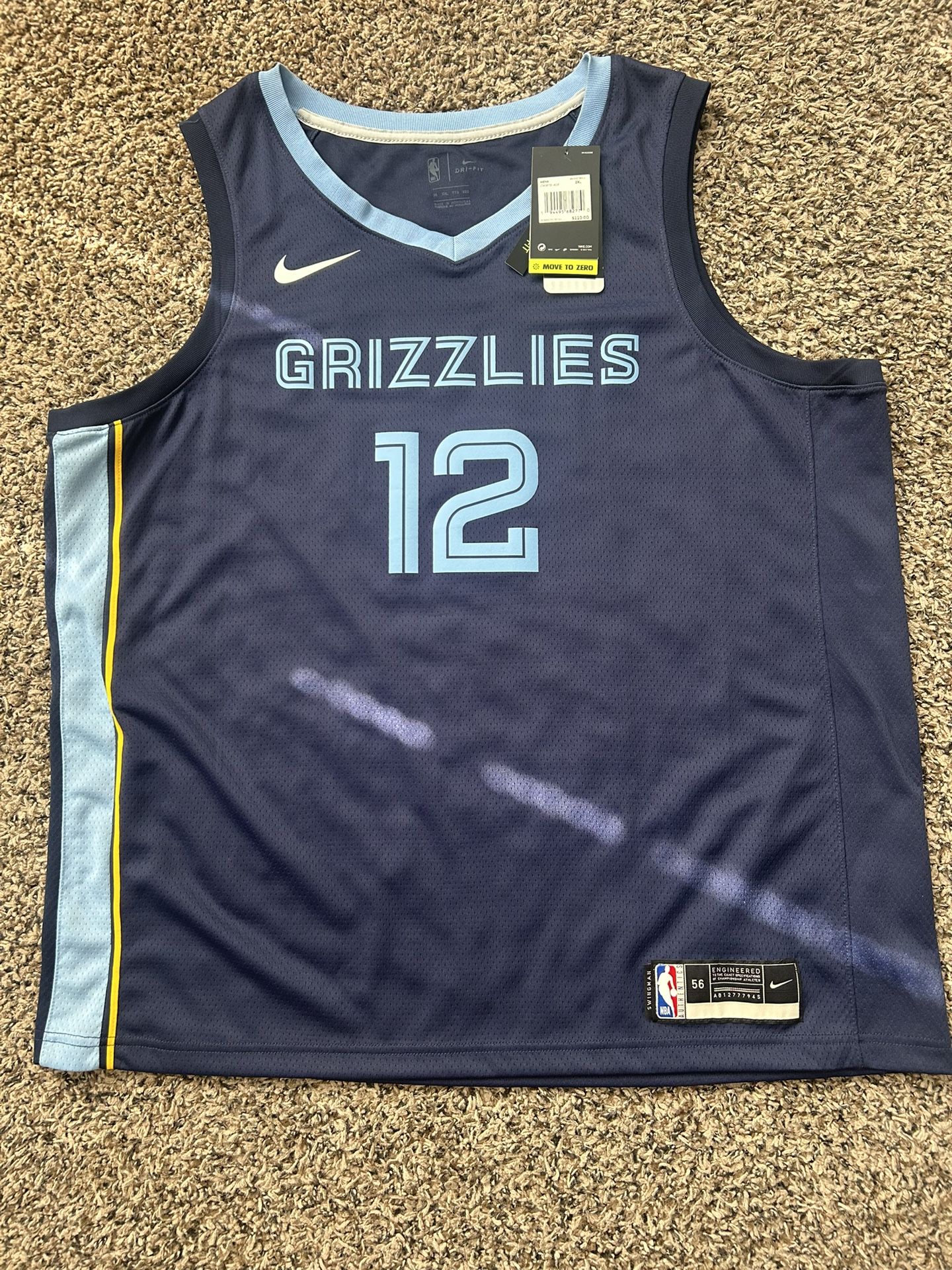 Memphis Grizzlies ( Size 2XL) Brandnew