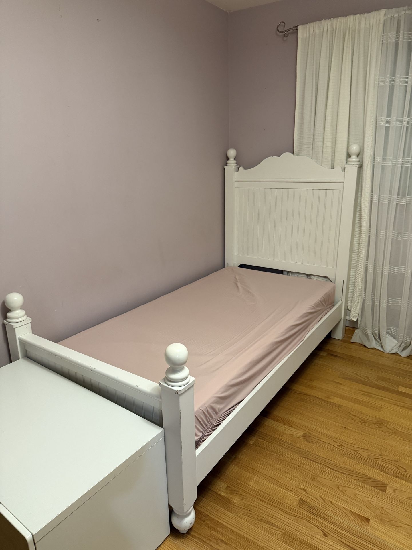 Twin Beds and Toy Chests