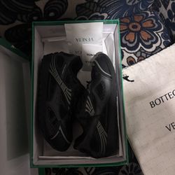 Bottega Veneta