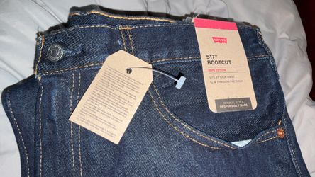 Levi's 517 Bootcut Jeans