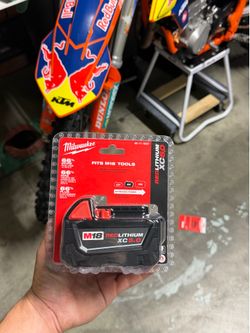 Milwaukee m18  5.0