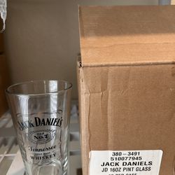 Jack Daniel Pint glasses
