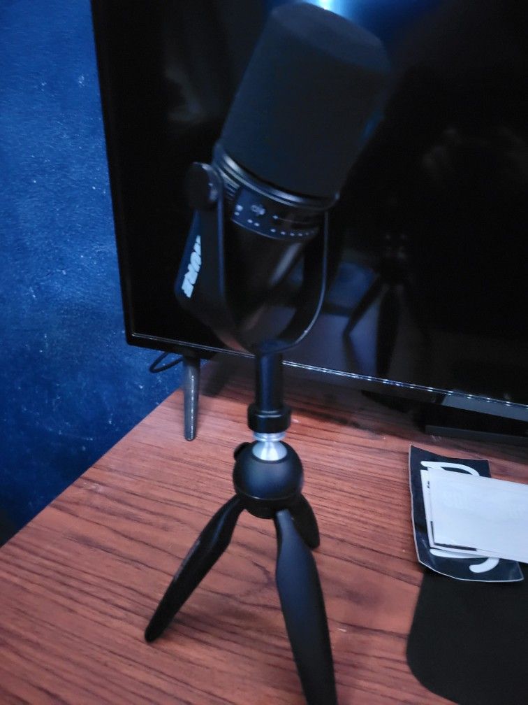 Shure MV7 Mic