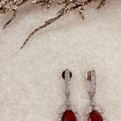 Earings 