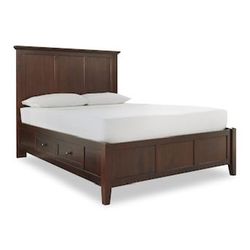 100% solid mahogany Queen Bed With Two Nightstands 