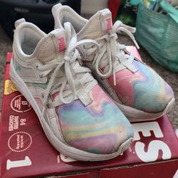 Kids Shoes Size 13.5