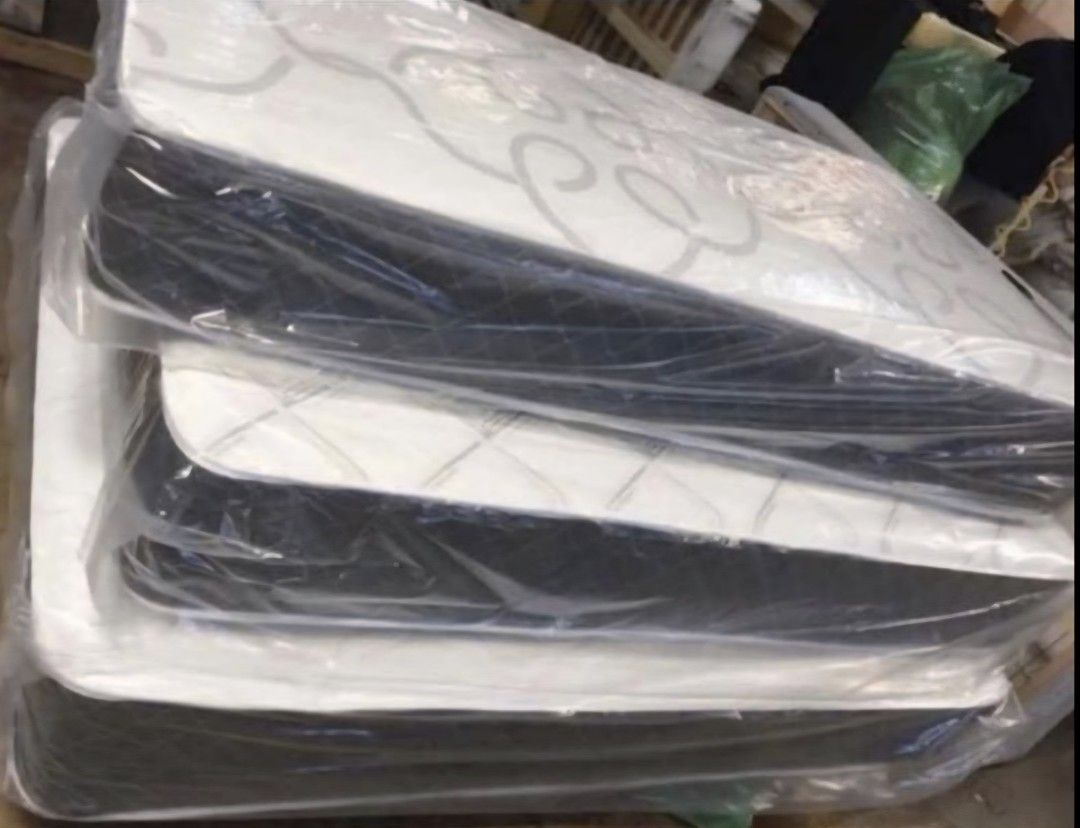 Single Twin Mattress 99 Full Double 159 Queen Bed 179 King 229 California King 229 Frame 69 XL Twin Mattresses All Sizes Available