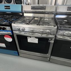 Samsung 30 in. 5-Burner Freestanding Smart Gas Range in Stainless Steel with No Preheat AirFry and Wi-Fi Enabled Convection