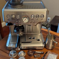 Breville Barista Express Espresso Machine