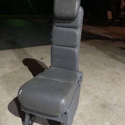 2nd Row Middle Seat For Honda Odyssey 