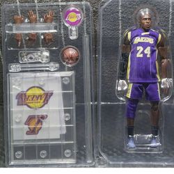Kobe Bryant Figure 