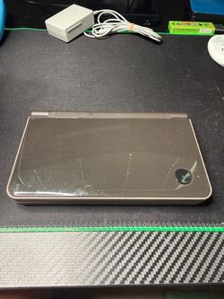Nintendo DSi XL